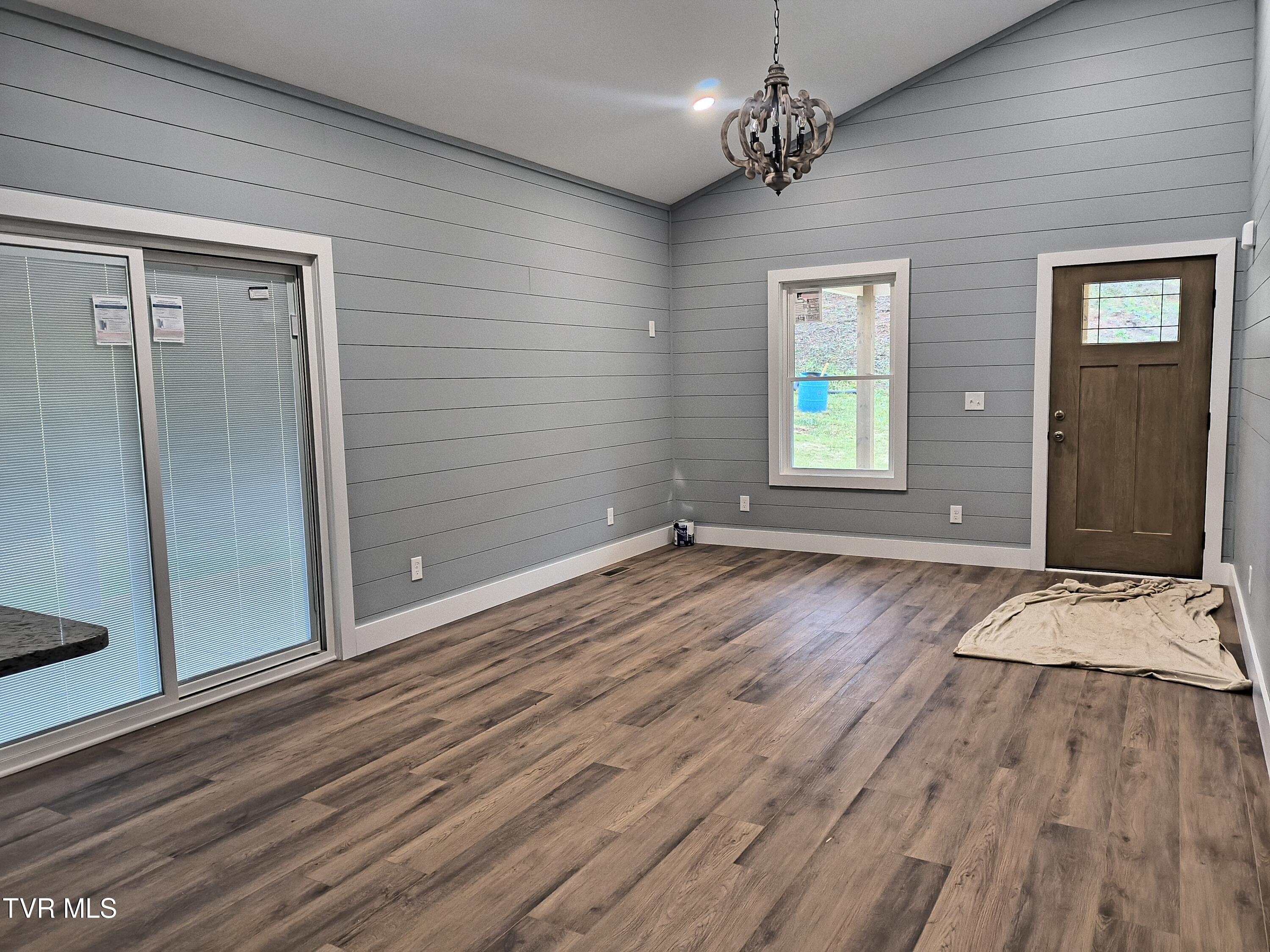 134 Powder Hollow Road, Unicoi, Tennessee image 12