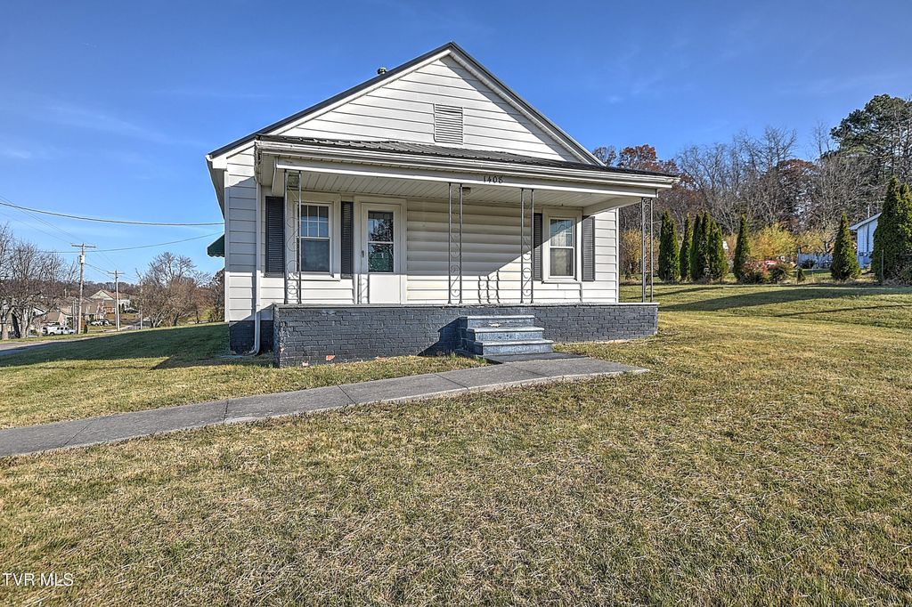 Photo of 1408 College Street, Jonesborough, TN 37659 (MLS # 9993813)