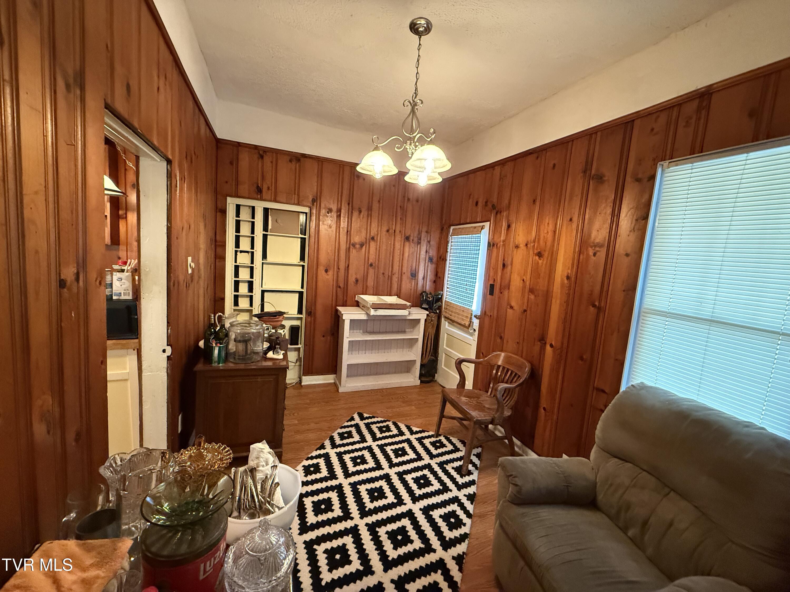 214 Sycamore Street, Elizabethton, Tennessee image 23