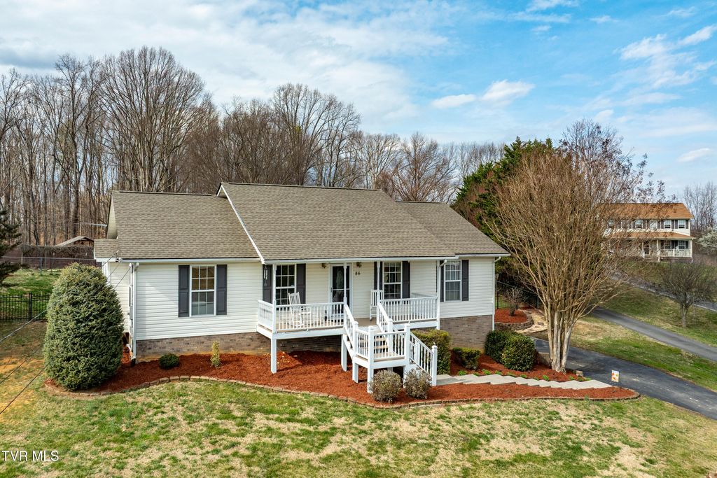 Photo of 86 Mulberry Bend, Jonesborough, TN 37659 (MLS # 9991975)