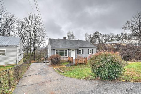 Photo of 3341 Page Street, Kingsport, TN 37660 (MLS # 9988942)