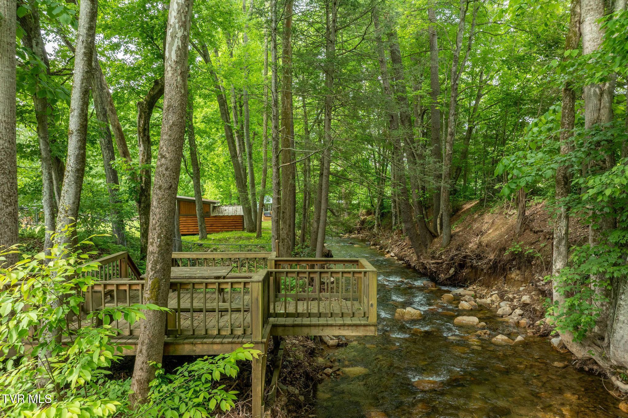 1867 Gentry Creek Road, Laurel Bloomery, Tennessee image 41