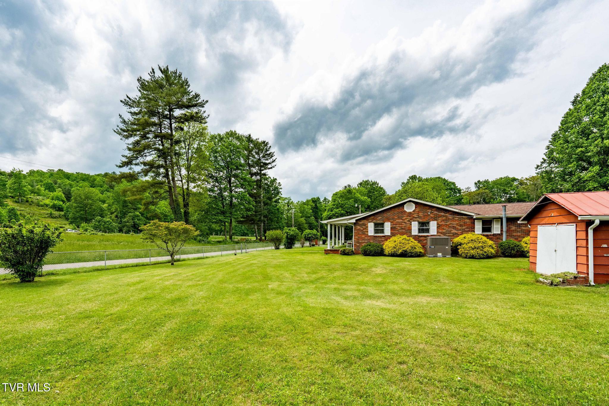 1867 Gentry Creek Road, Laurel Bloomery, Tennessee image 21