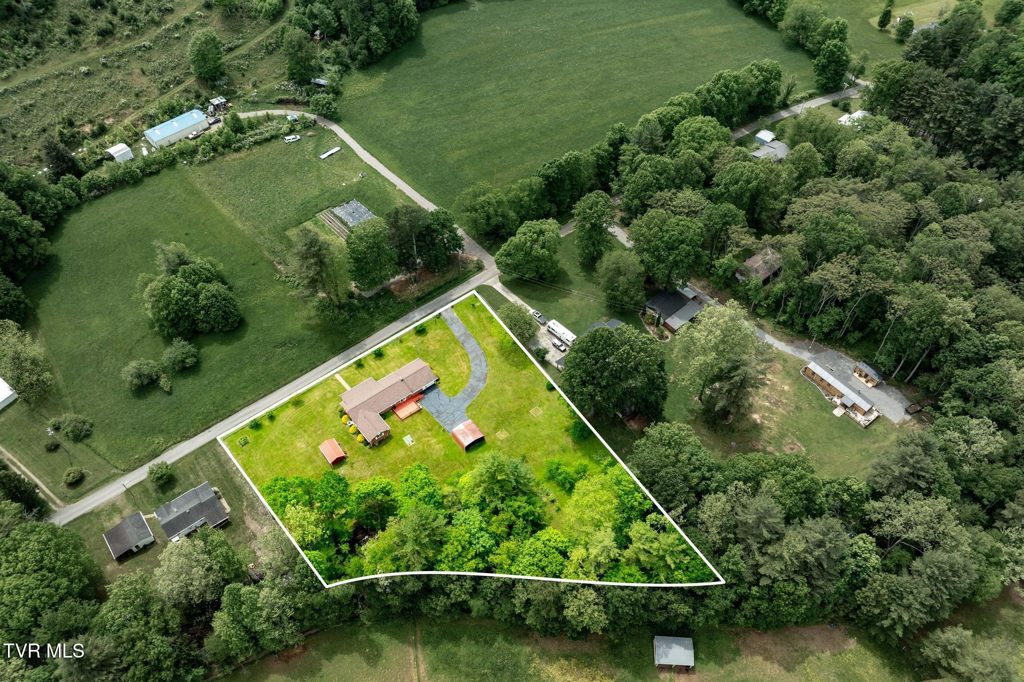 1867 Gentry Creek Road, Laurel Bloomery, Tennessee image 49