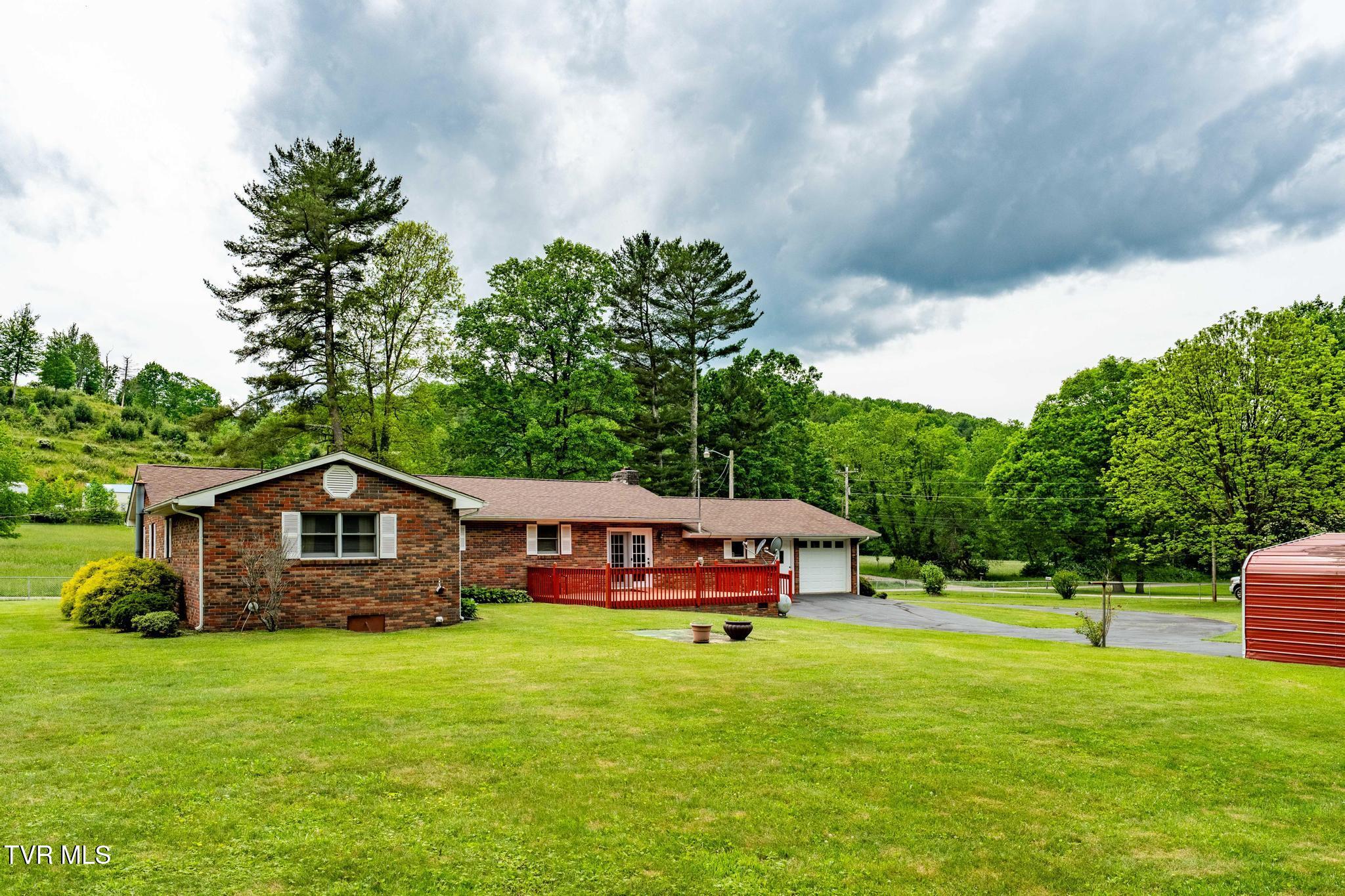 1867 Gentry Creek Road, Laurel Bloomery, Tennessee image 24