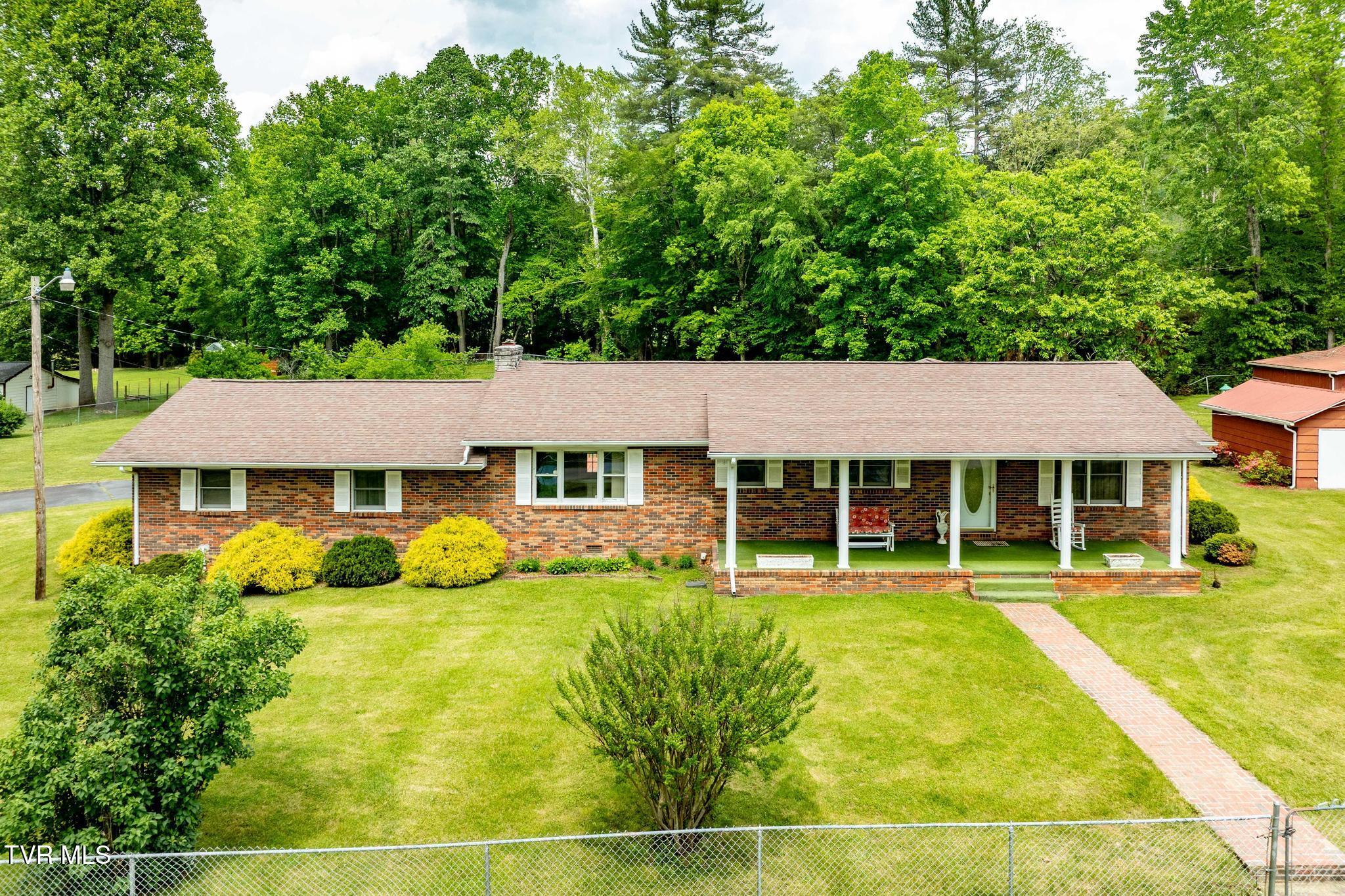 1867 Gentry Creek Road, Laurel Bloomery, Tennessee image 3