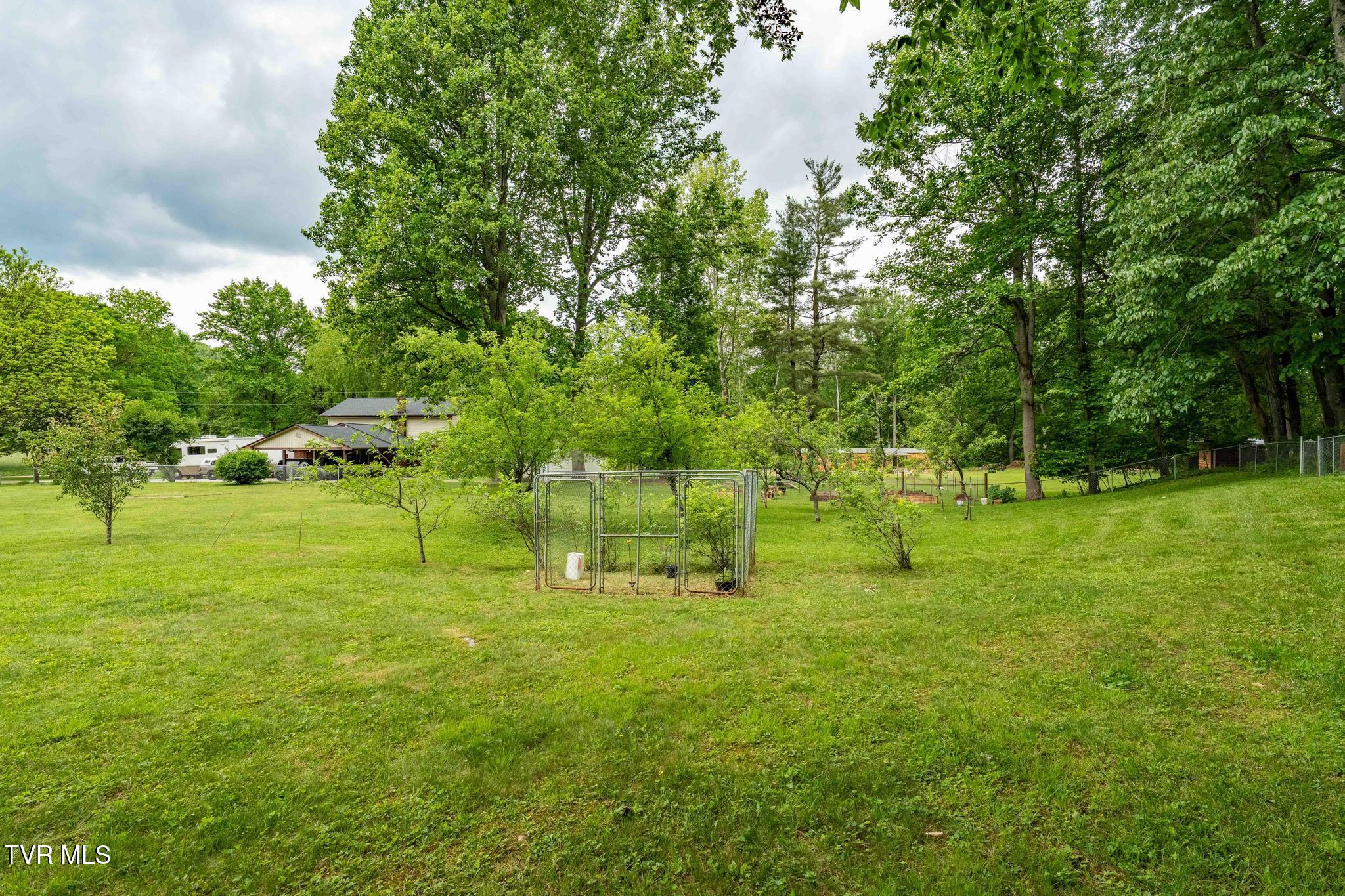 1867 Gentry Creek Road, Laurel Bloomery, Tennessee image 36
