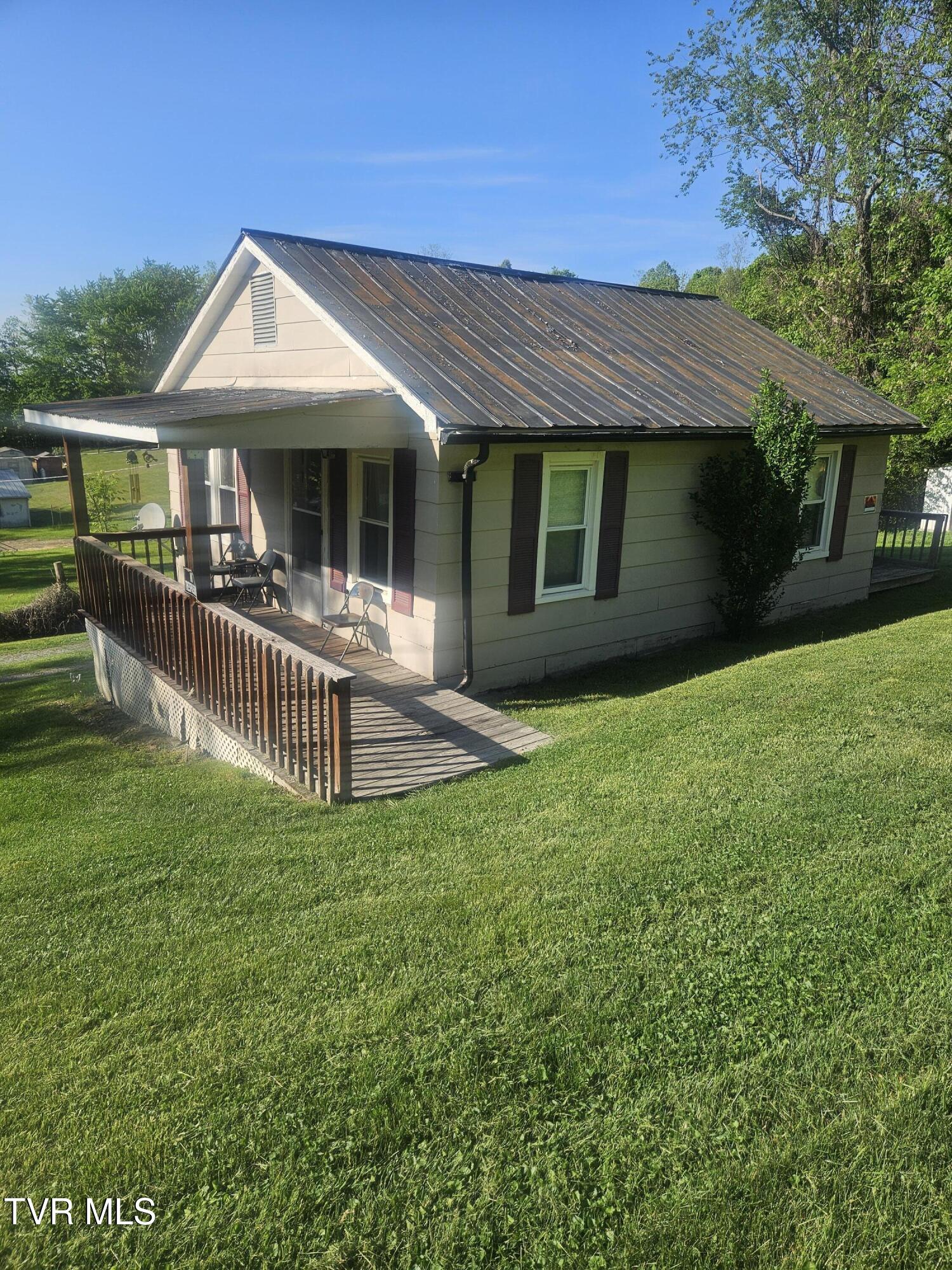 406 Banks Street, Greeneville, Tennessee image 11