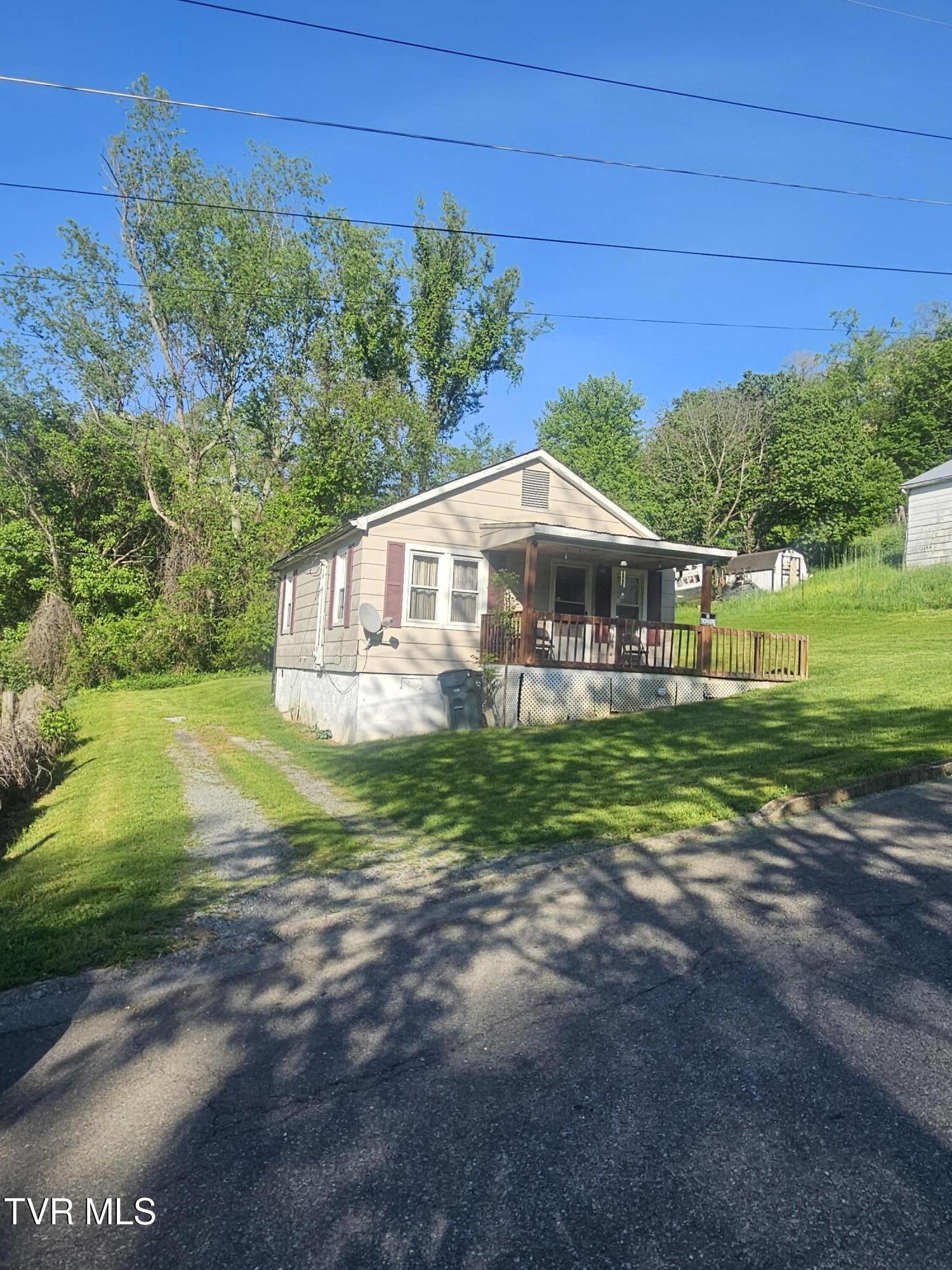 406 Banks Street, Greeneville, Tennessee image 5