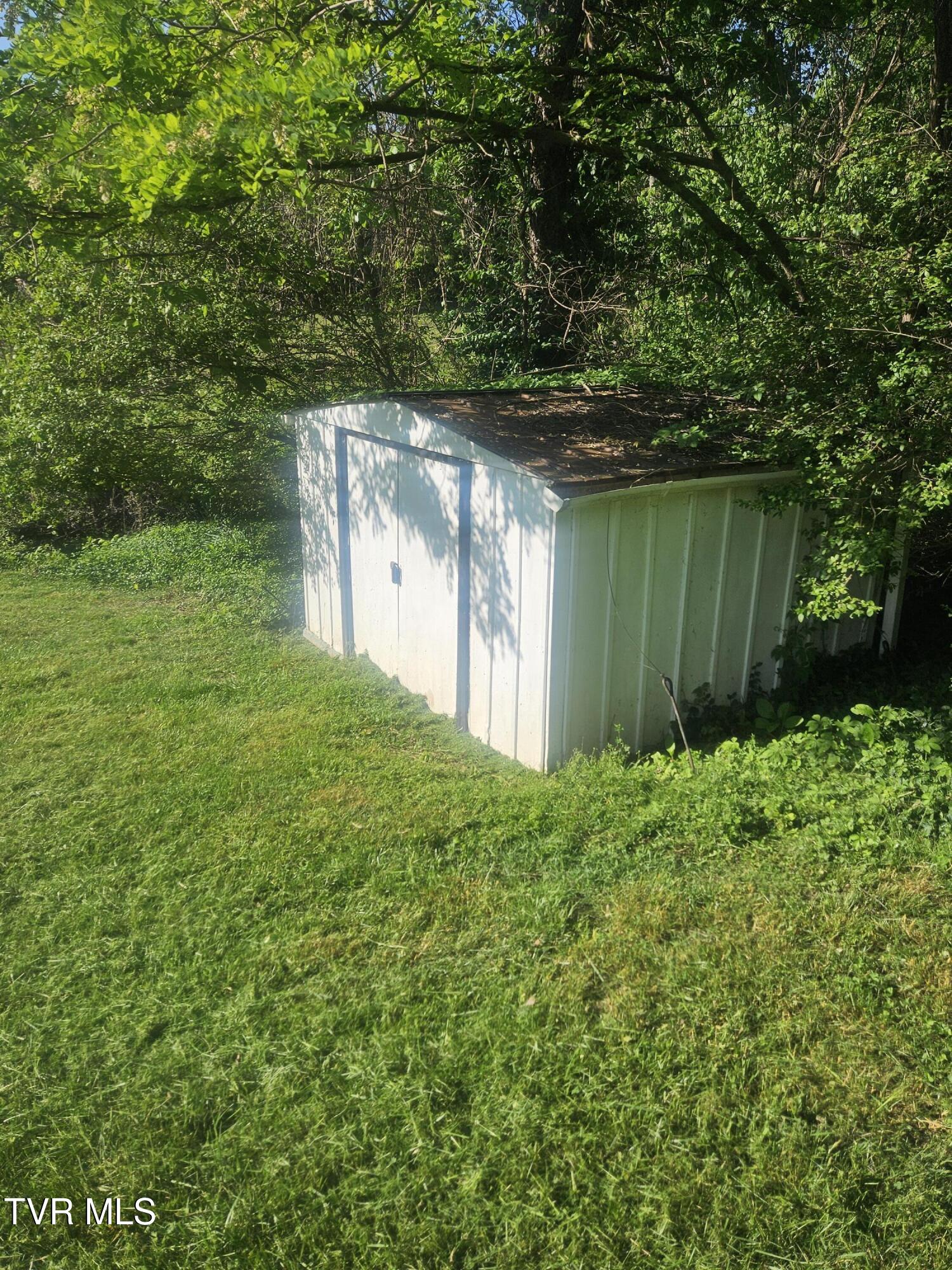406 Banks Street, Greeneville, Tennessee image 18