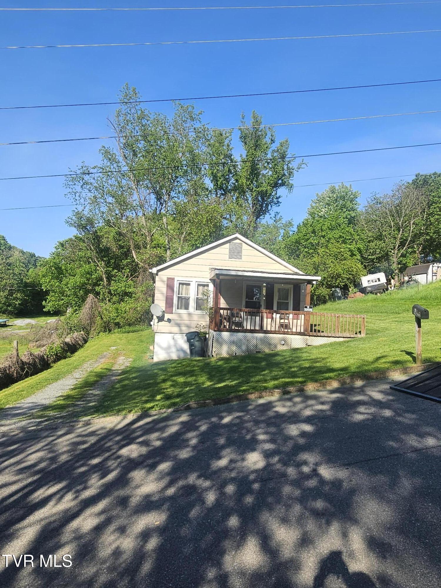 406 Banks Street, Greeneville, Tennessee image 9