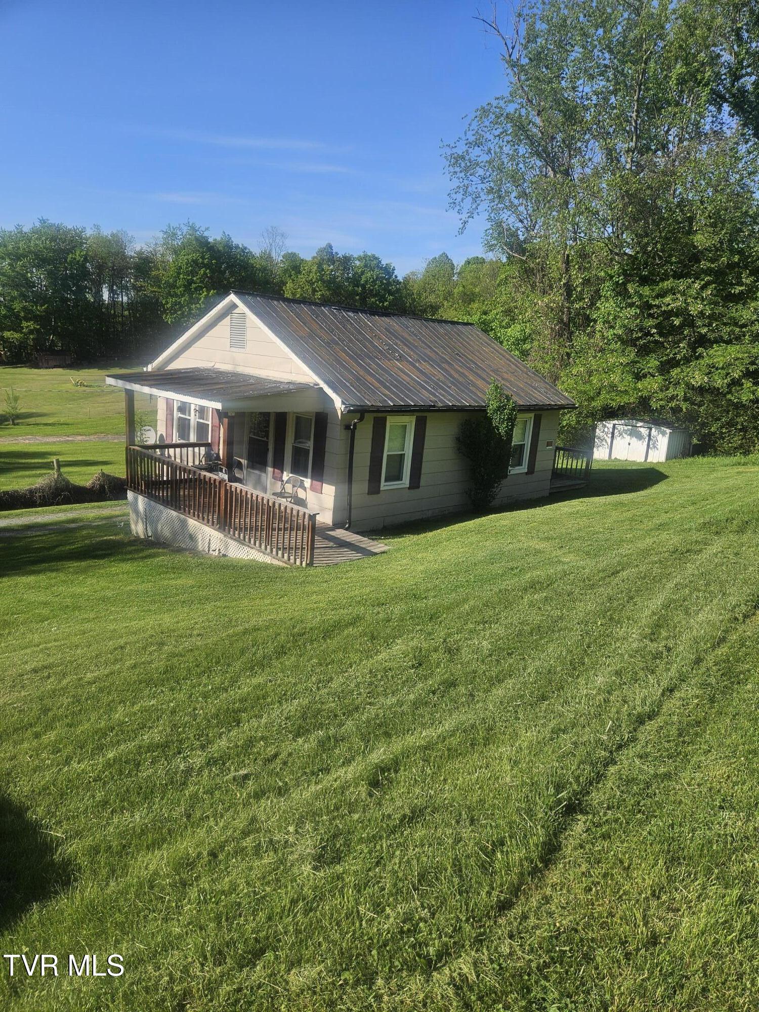 406 Banks Street, Greeneville, Tennessee image 10
