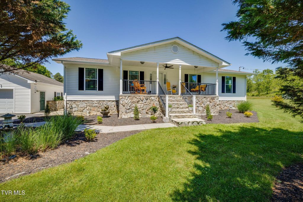 Photo of 295 Sinking Creek Road, Johnson City, TN 37601 (MLS # 9995560)