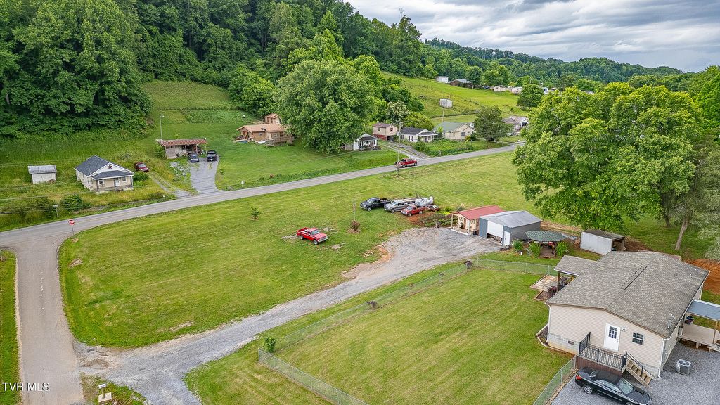 Photo of 125 Fern Lane, Gate City, VA 24251 (MLS # 9995898)