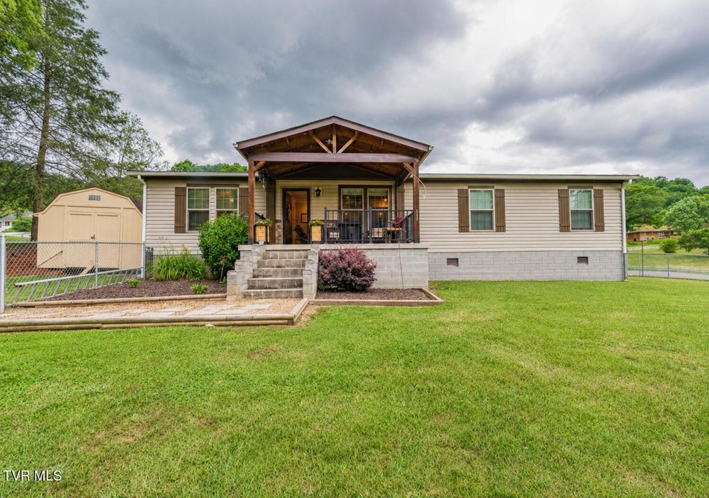 Photo of 125 Fern Lane, Gate City, VA 24251 (MLS # 9995898)