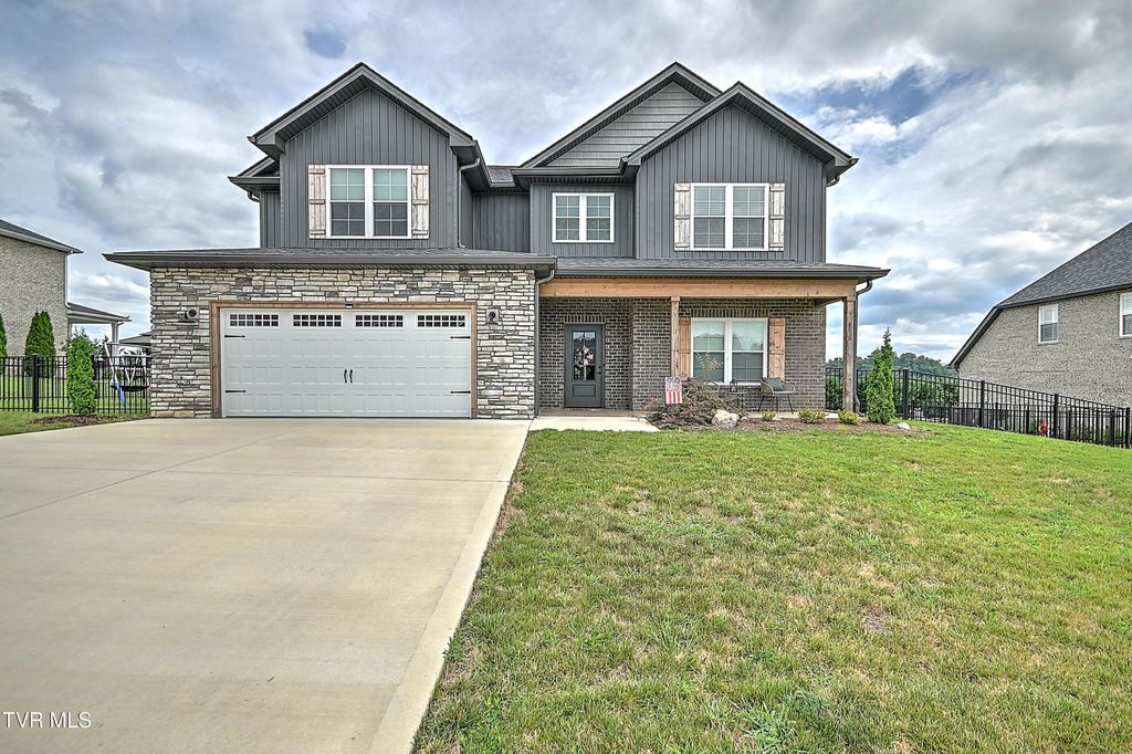Photo of 4091 Maize Place, Piney Flats, TN 37686 (MLS # 9990356)