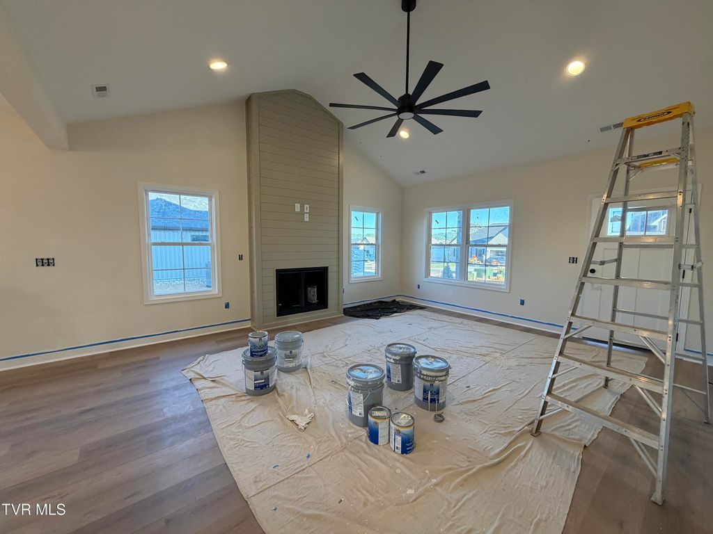 Photo of 3055 Sawgrass Drive, Jonesborough, TN 37659 (MLS # 9994218)