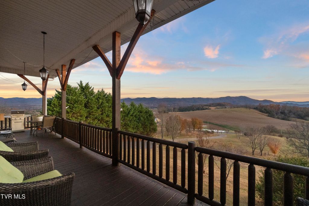 Photo of 3706 Salem Rd Rd, Parrottsville, TN 37843 (MLS # 9988392)