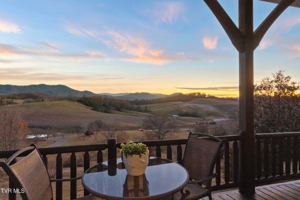 Photo of 3706 Salem Rd Rd, Parrottsville, TN 37843 (MLS # 9988392)