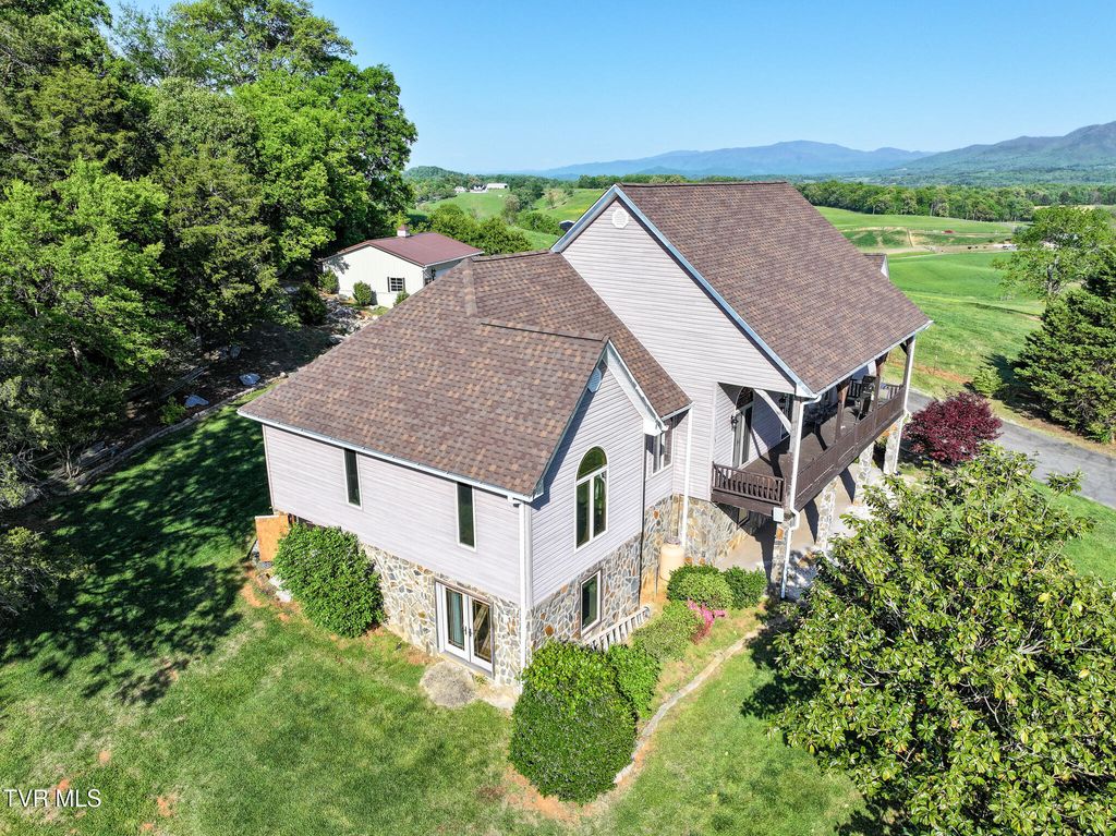 Photo of 3706 Salem Rd Rd, Parrottsville, TN 37843 (MLS # 9988392)
