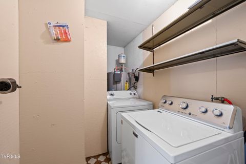 Tiny photo for 210 Circle Road, Bristol, TN 37620 (MLS # 9986433)