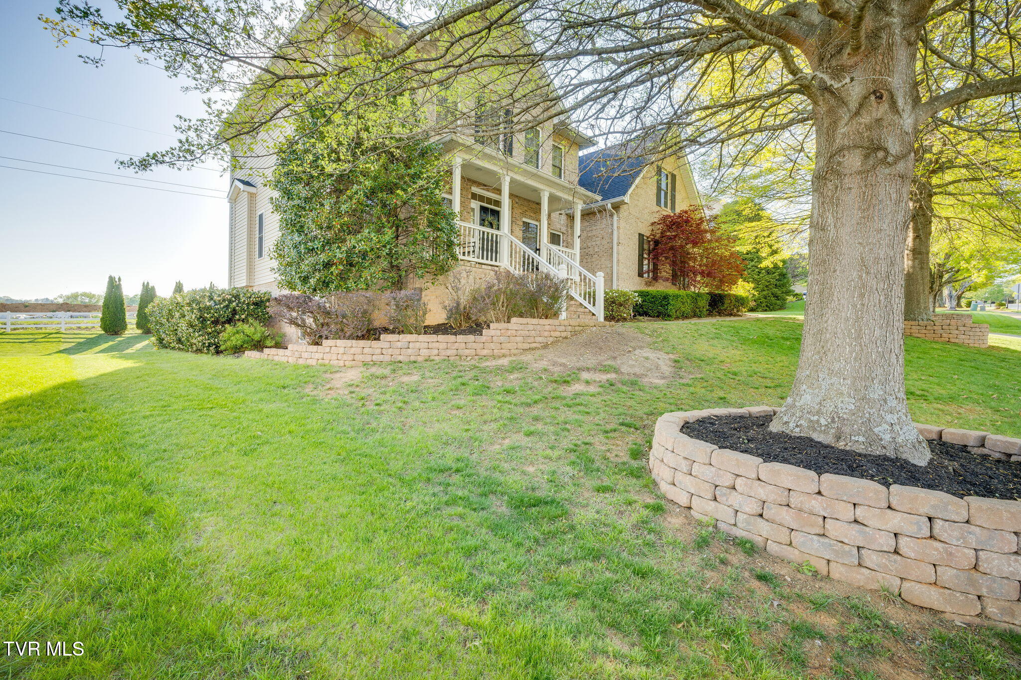 105 Emerald Chase Circle, Johnson City, Tennessee image 6