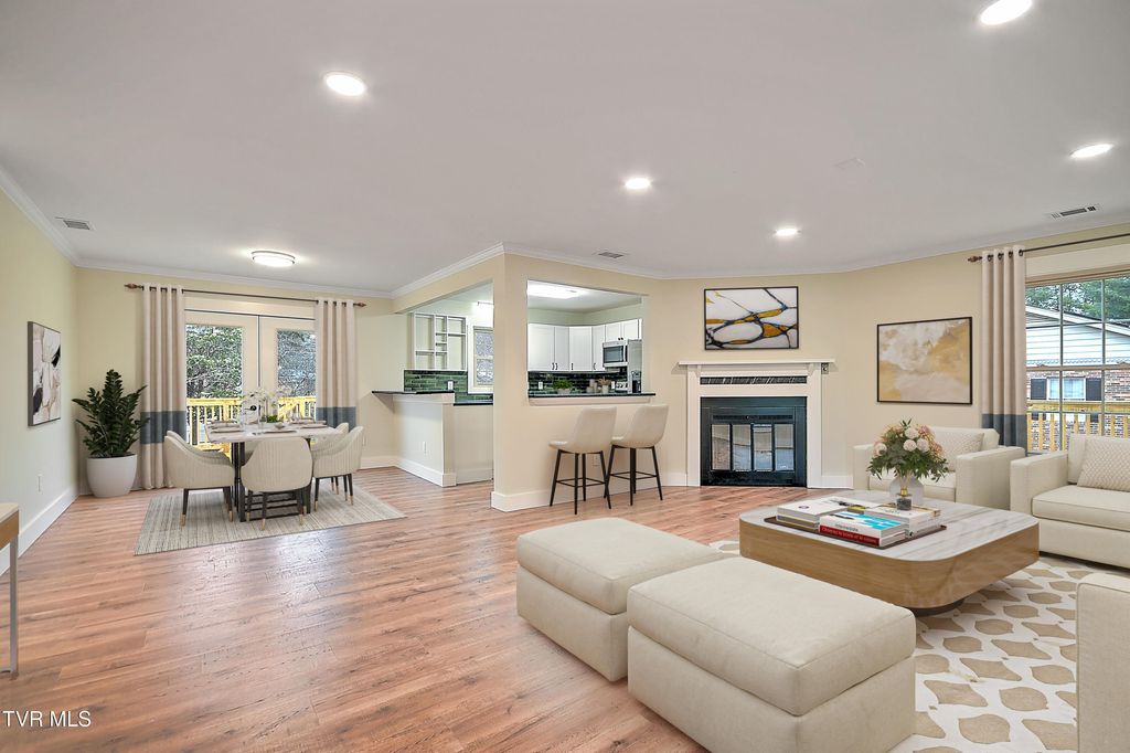 Photo of 163 Valley View Drive, Abingdon, VA 24210 (MLS # 9988763)