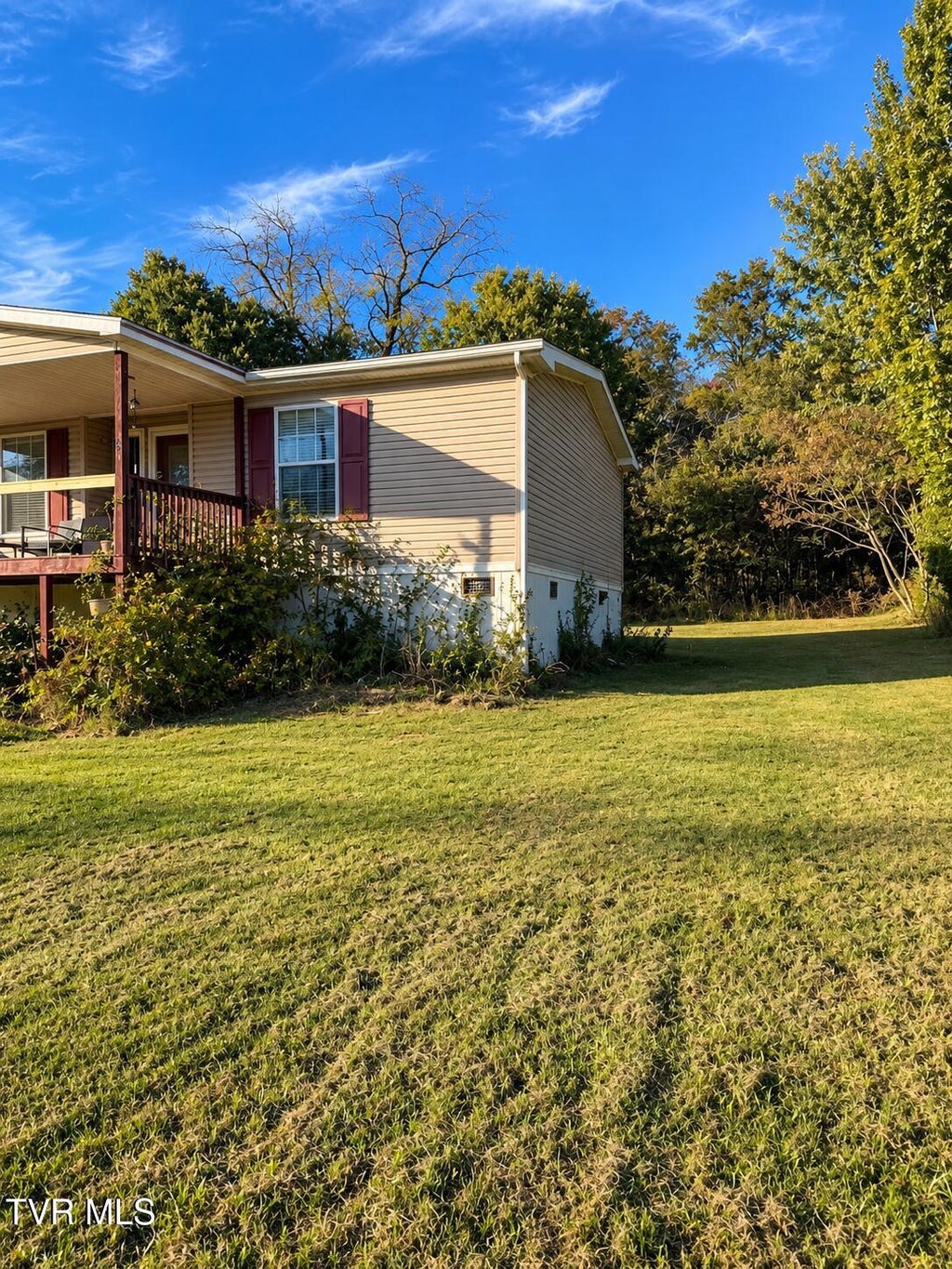 Photo of 339 Guntown Road, Rogersville, TN 37857 (MLS # 10002452)