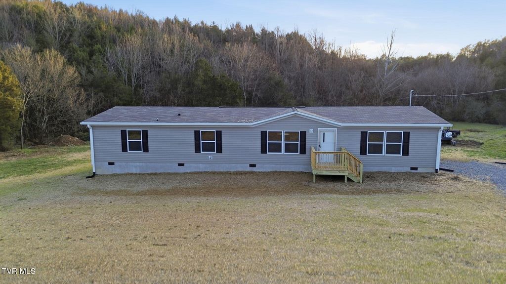 Photo of 185 Union Road, Greeneville, TN 37745 (MLS # 9989249)