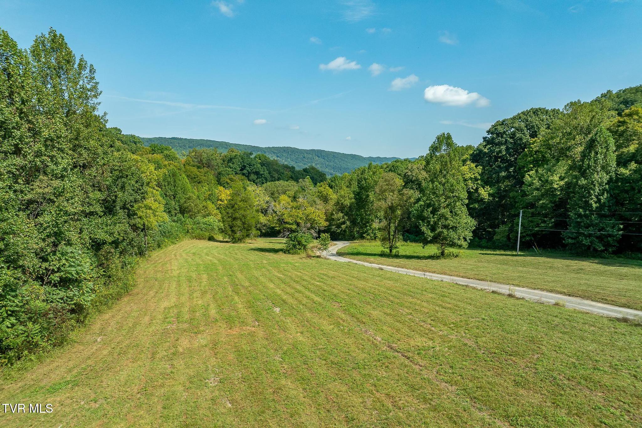 280 Mcmillian Road