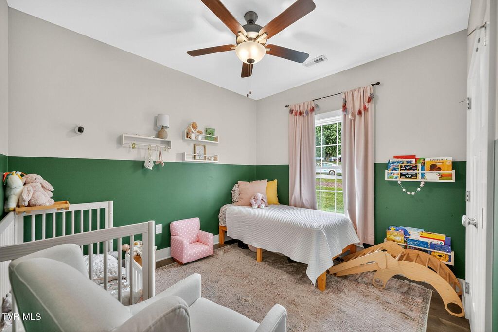 Photo of 118 Gunners Way, Gray, TN 37615 (MLS # 9992078)