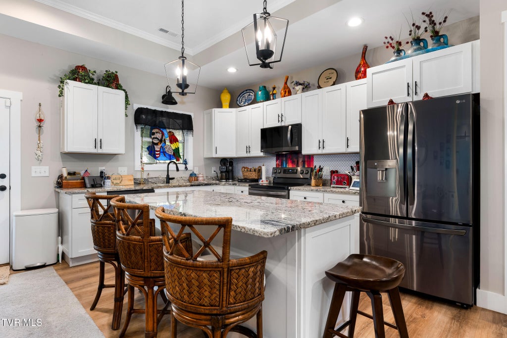 Photo of 107 Stage Road, Jonesborough, TN 37659 (MLS # 10002503)