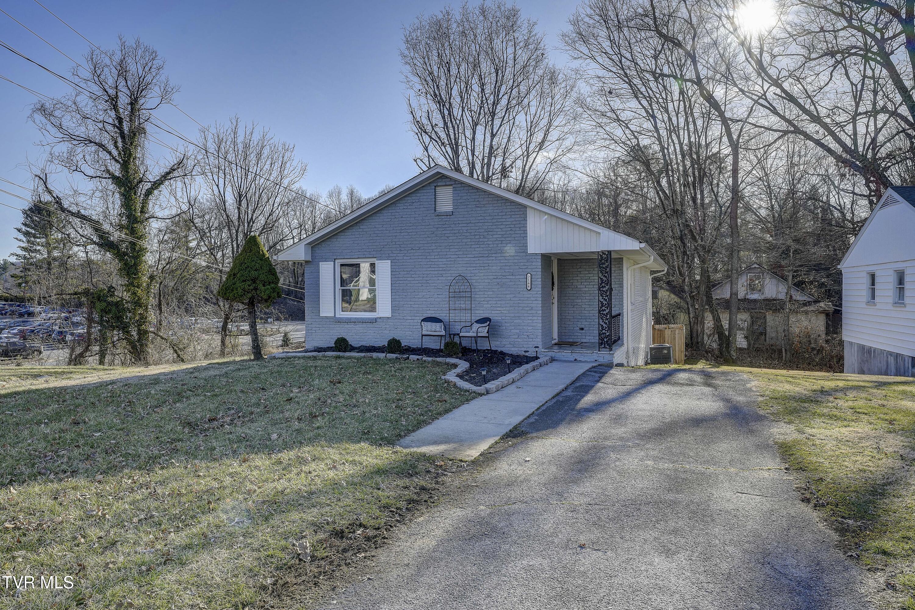 2166 Veda Drive, Bristol, Virginia image 5