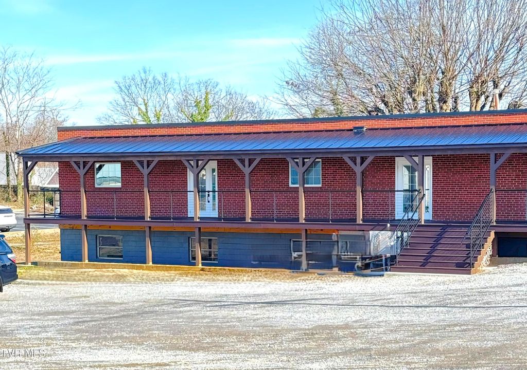 Photo of 210 Church Street #210b, Greeneville, TN 37745 (MLS # 9976052)