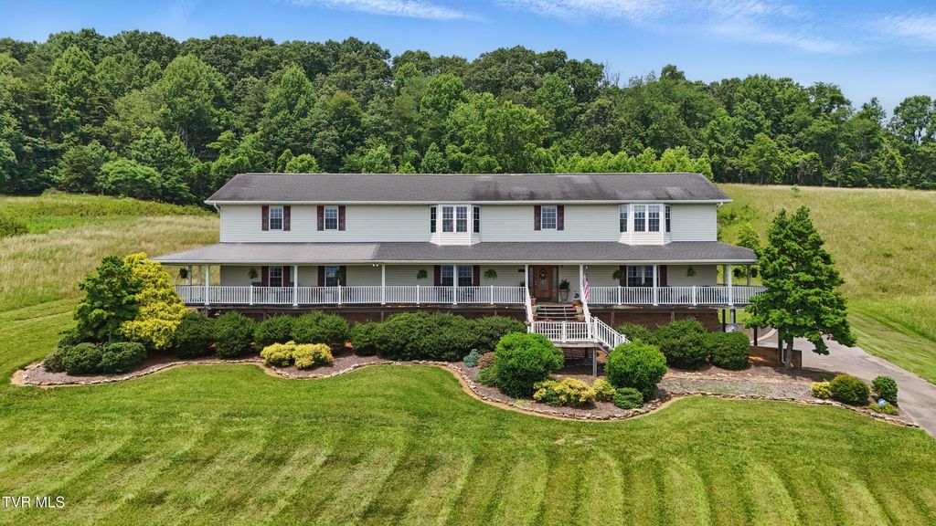 Photo of 4296 Bloomingdale Road, Kingsport, TN 37660 (MLS # 9987965)