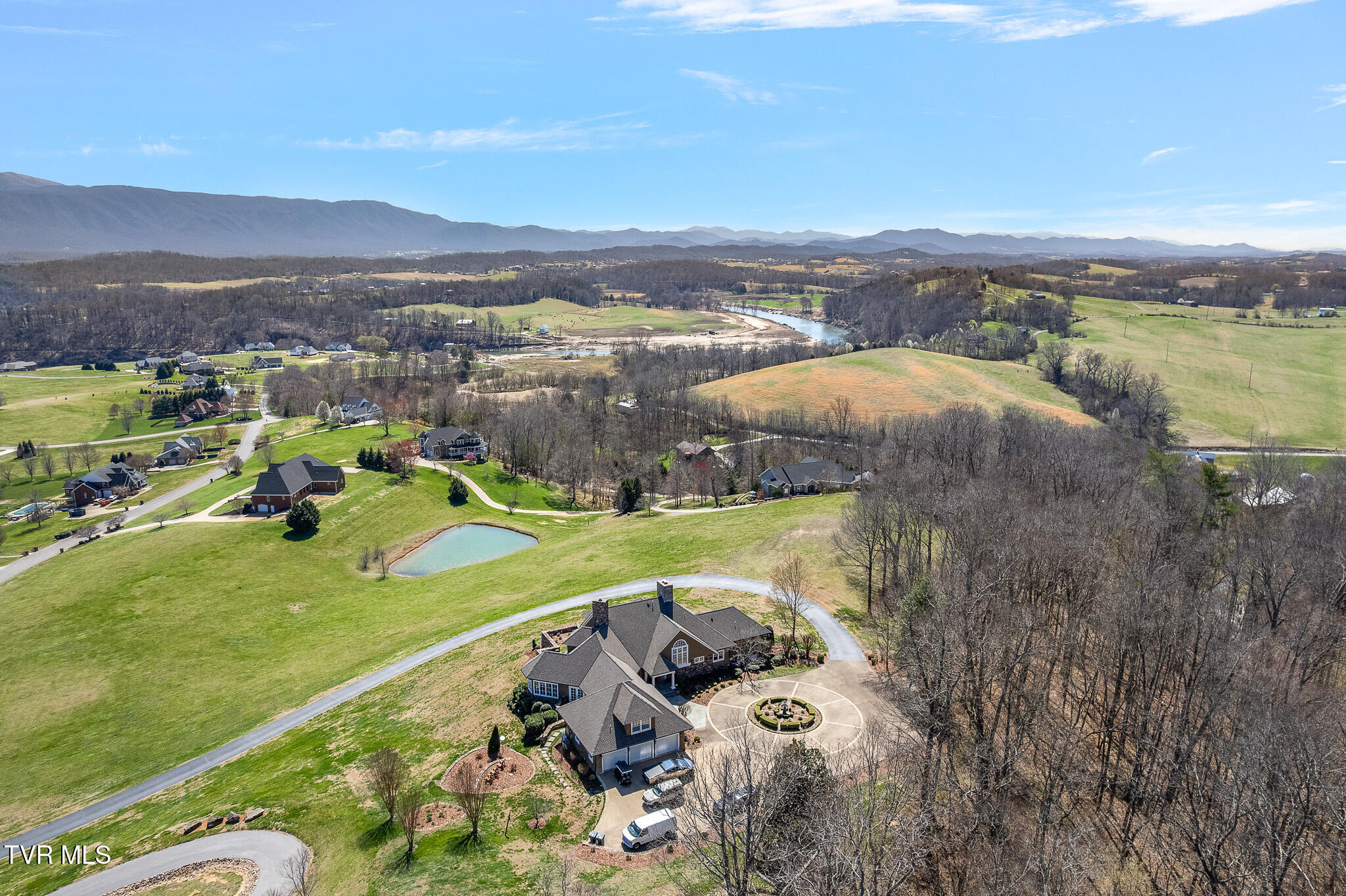 19 Summer Hill Lane, Greeneville, Tennessee image 9