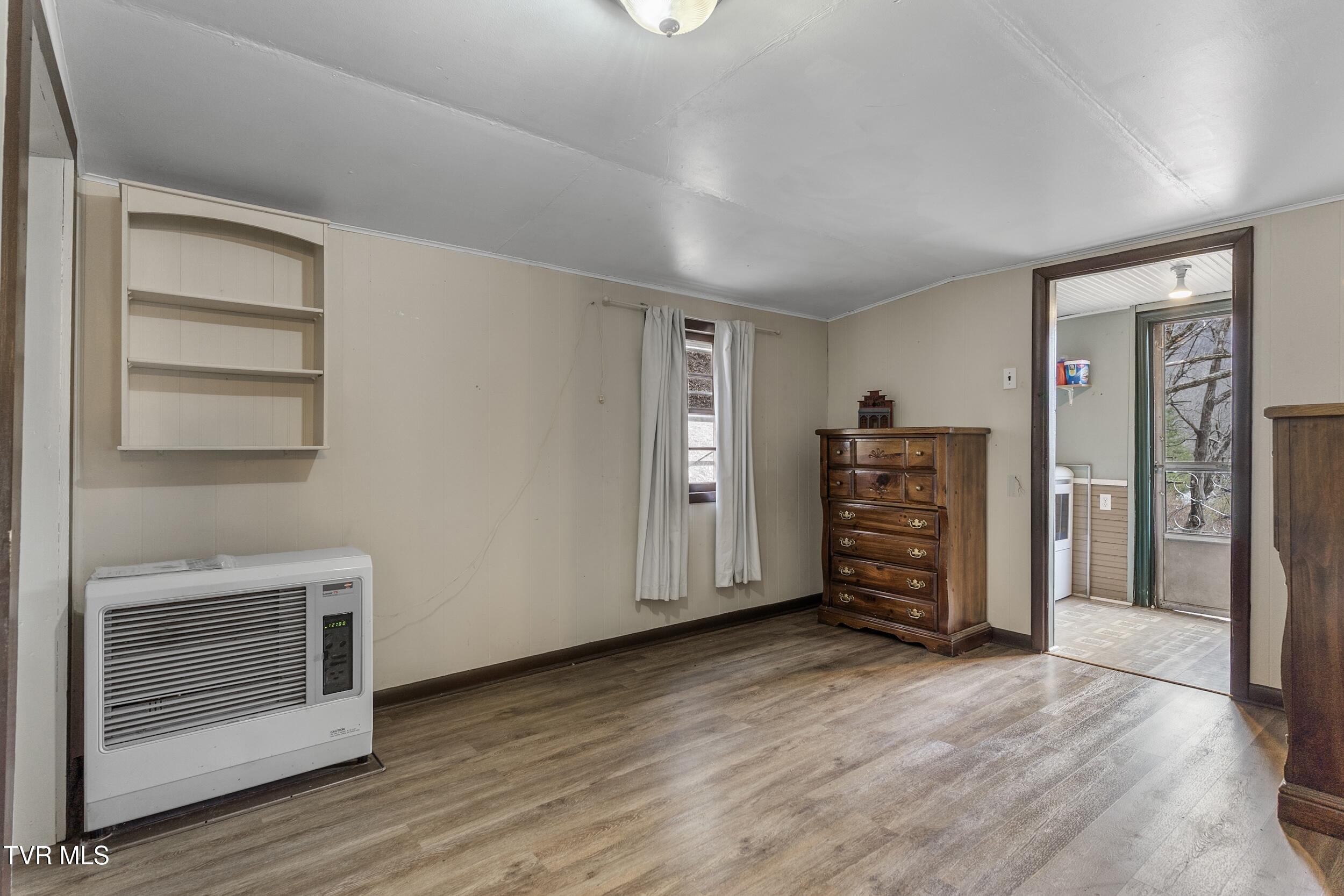 201 Falling Rock Road, Saltville, Virginia image 21