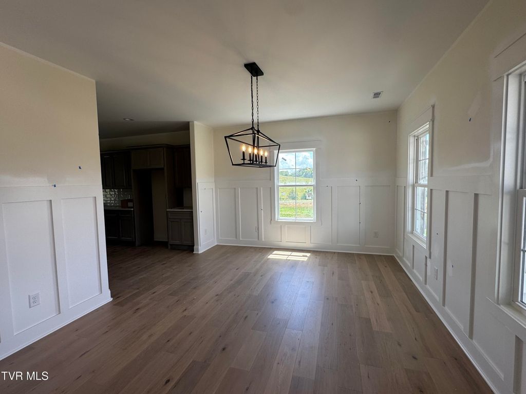 Photo of 541 Larkins Farm Drive, Jonesborough, TN 37659 (MLS # 9996012)