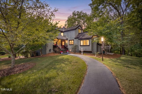 Photo of 137 Columbine Road, Kingsport, TN 37660 (MLS # 10001648)