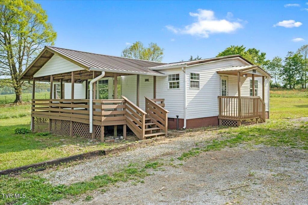 Photo of 480 Russell Hill Road, Speedwell, TN 37870 (MLS # 9994516)