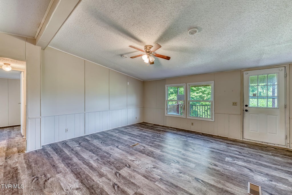 Photo of 232 Robinson Avenue, Pennington Gap, VA 24277 (MLS # 10000219)