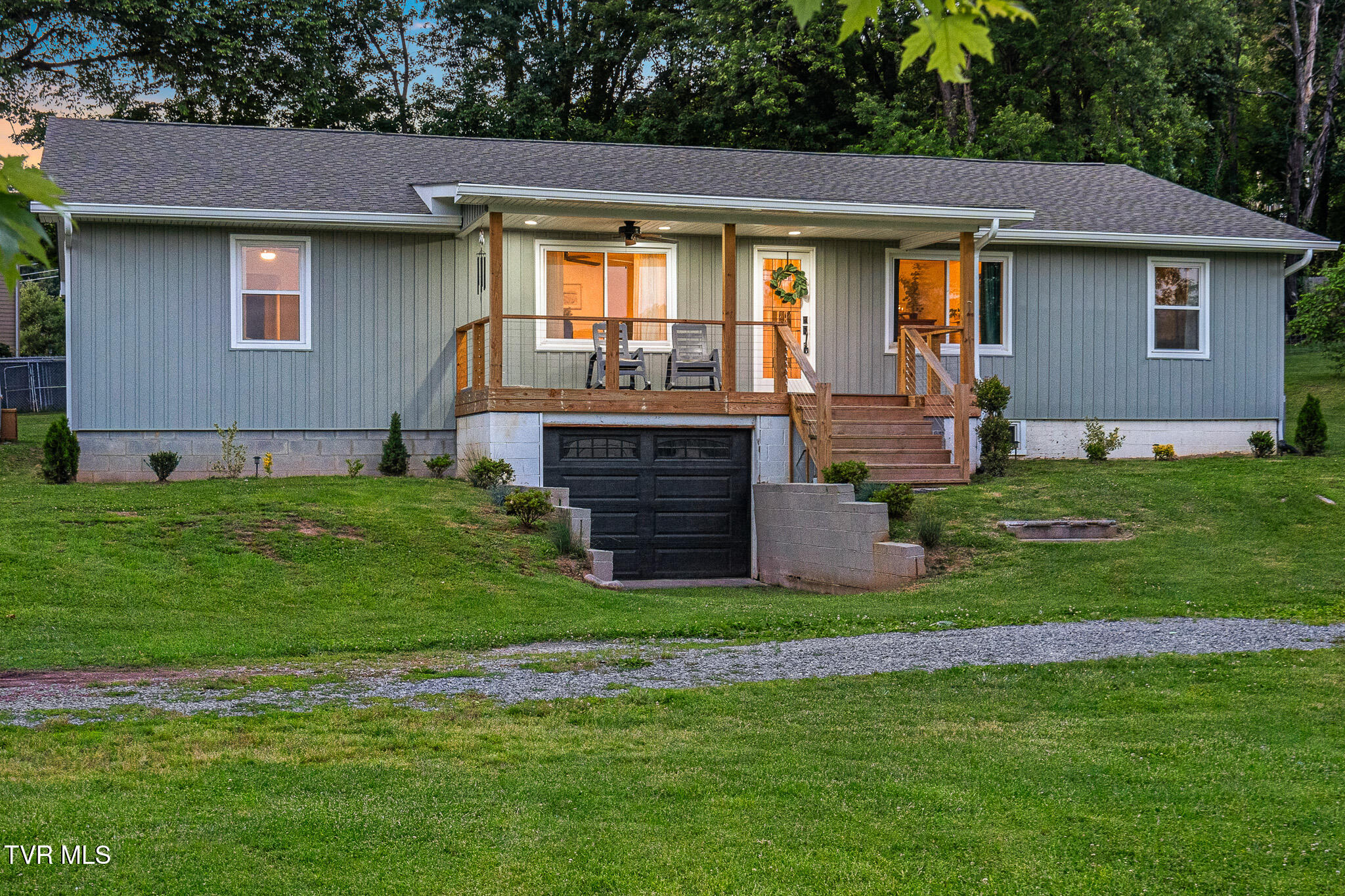 1318 Lakeview Drive, Johnson City, Tennessee image 2
