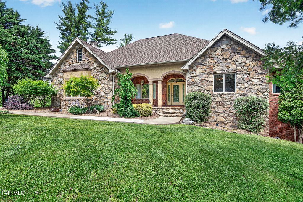 Photo of 20268 Heron Circle, Abingdon, VA 24211 (MLS # 9994967)