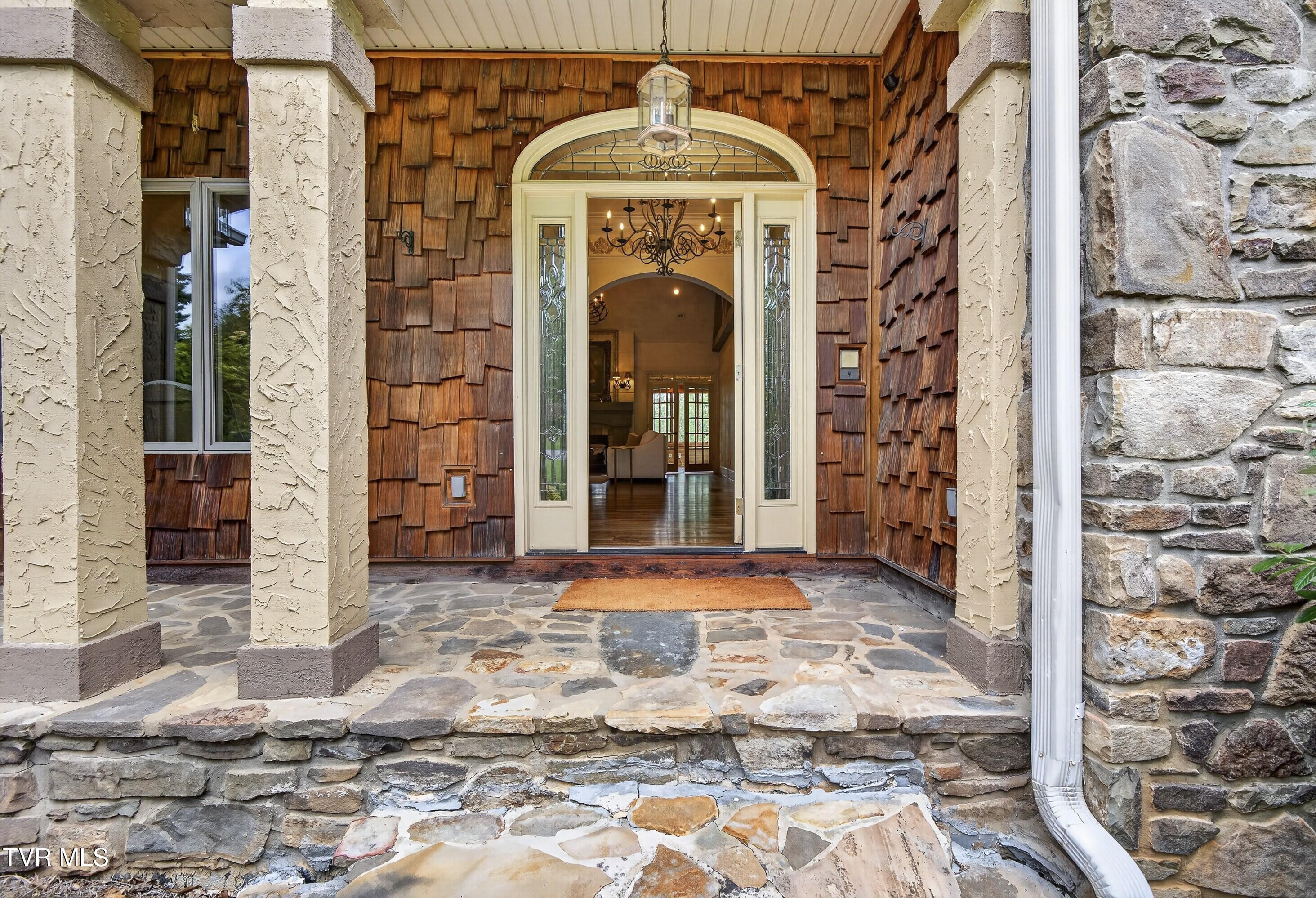 20268 Heron Circle