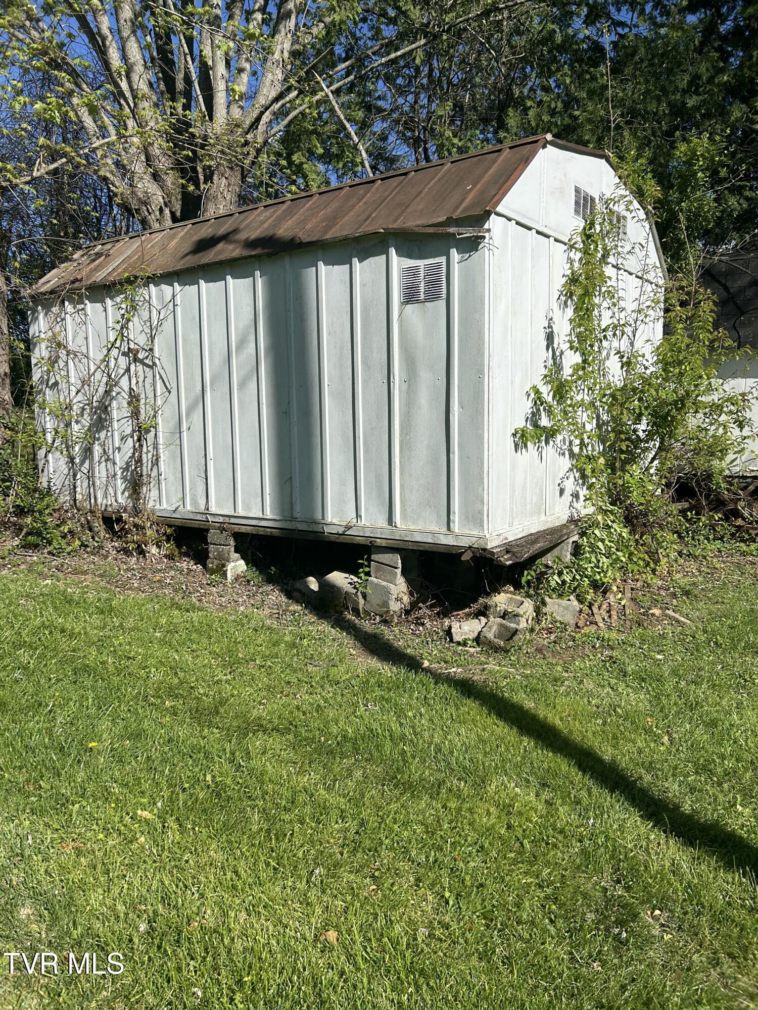 604 Church Hill Street, Greeneville, Tennessee image 9