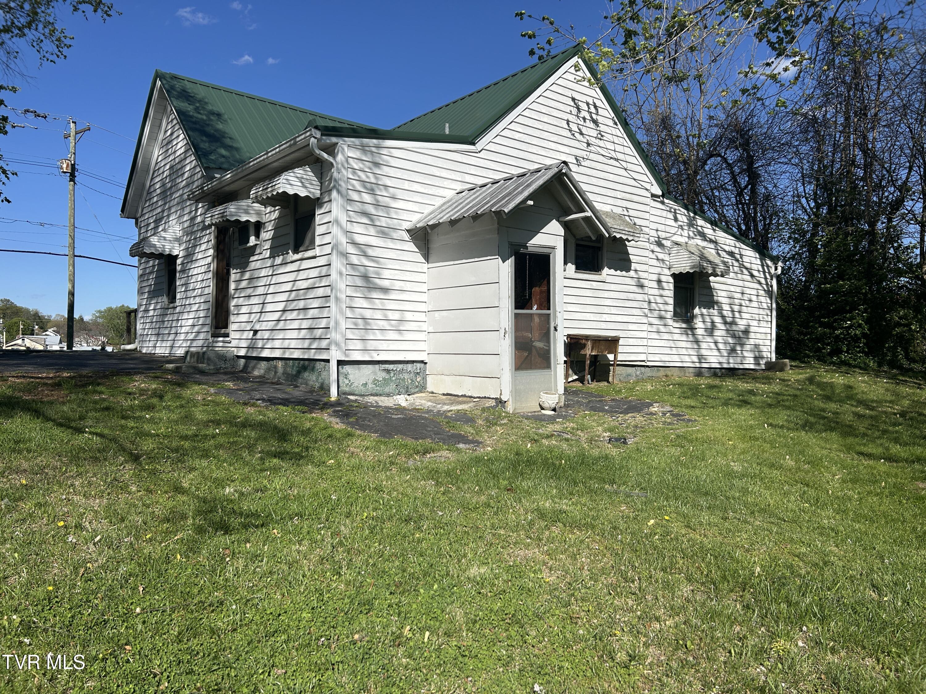 604 Church Hill Street, Greeneville, Tennessee image 2
