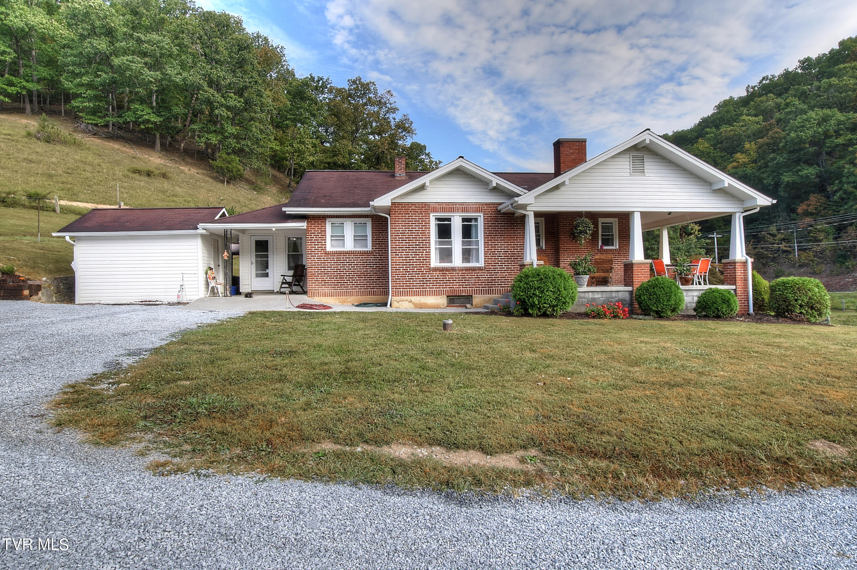 1579 Bristol Highway, Elizabethton, Tennessee image 9