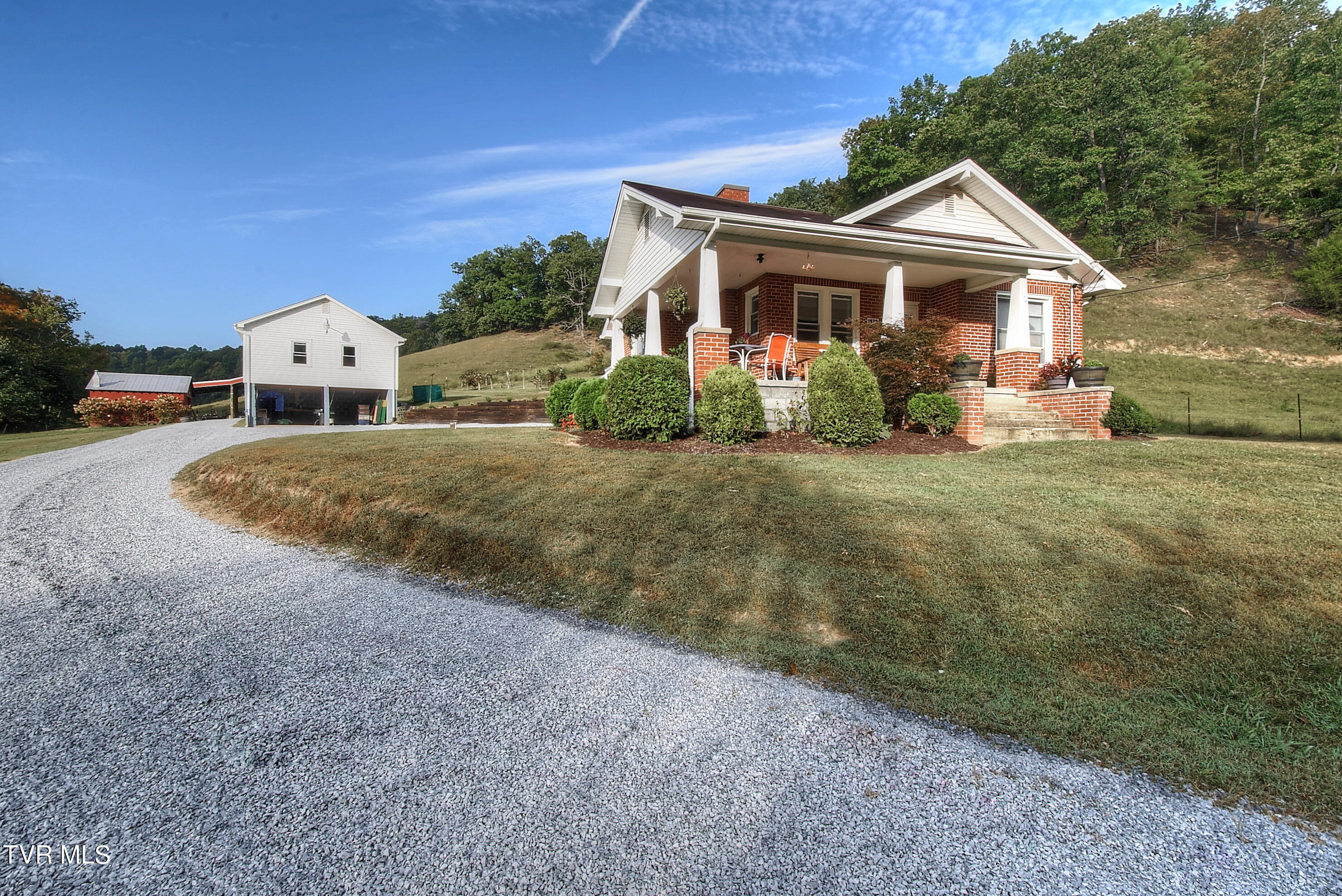 1579 Bristol Highway, Elizabethton, Tennessee image 3