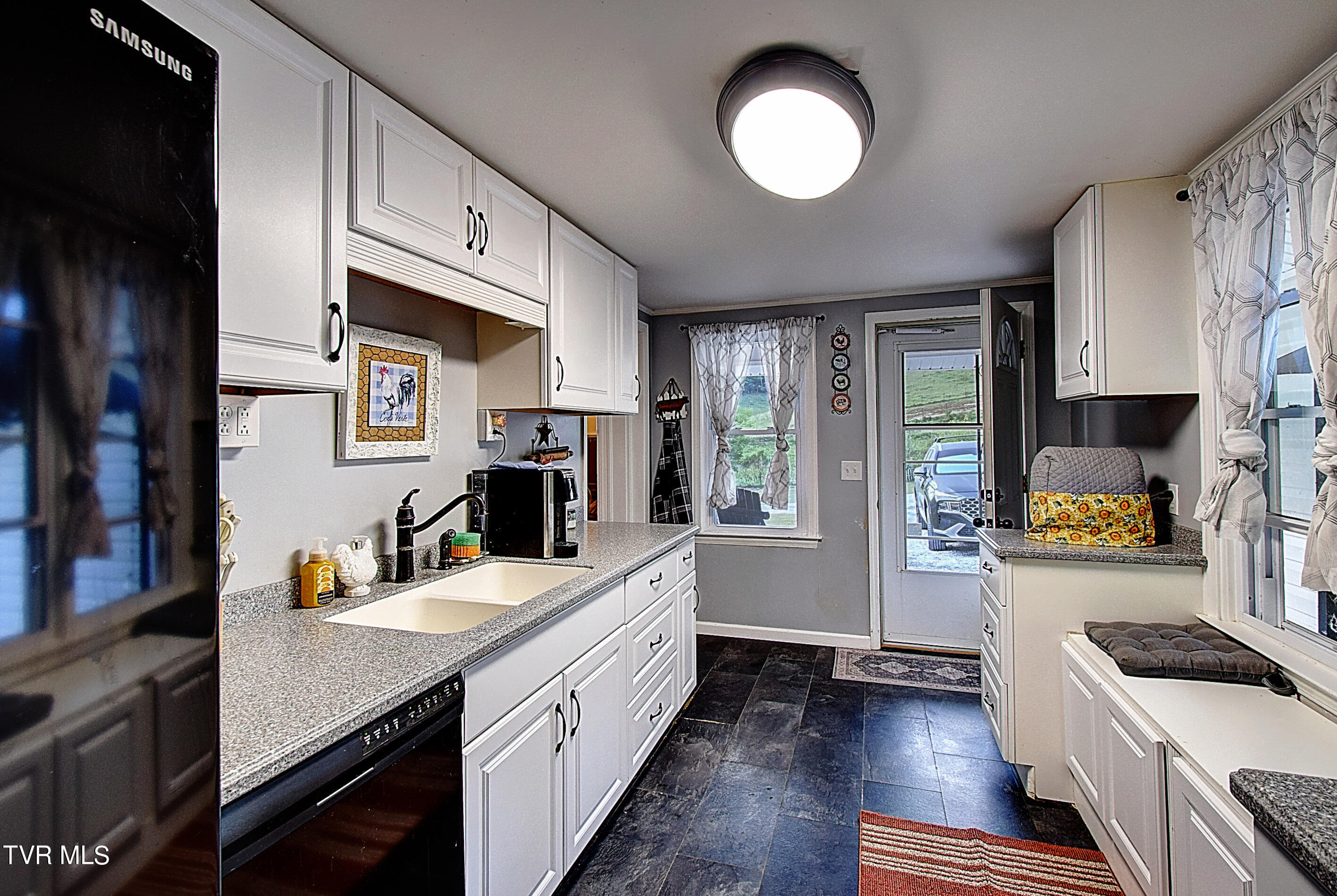 1579 Bristol Highway, Elizabethton, Tennessee image 24