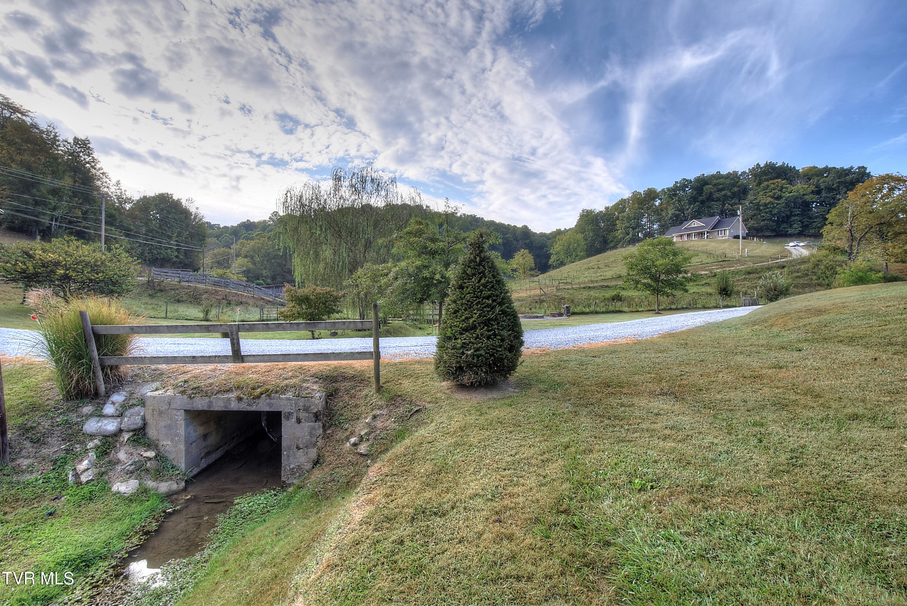 1579 Bristol Highway, Elizabethton, Tennessee image 11